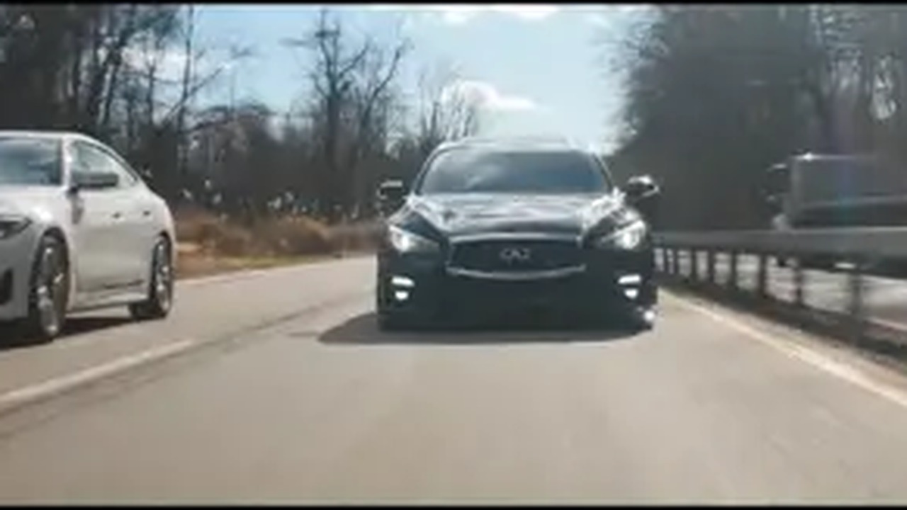 Andy Q50 still